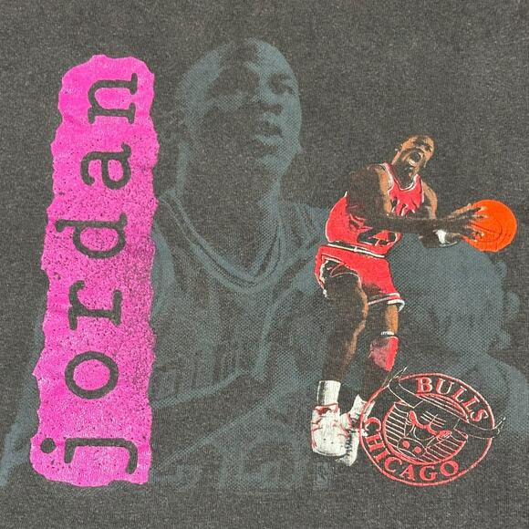 Vintage 90s Salem Michael Jordan Chicago Bulls Graphic Tee Shirt RARE NBA Sz S - Picture 2 of 5